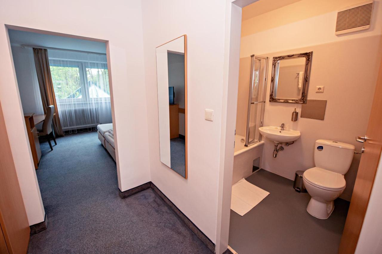 Hotel Wiental Pressbaum Esterno foto